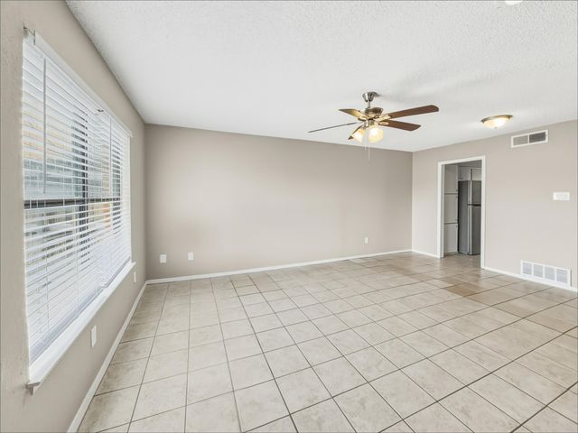 1006 Bland Drive 1012, Arlington, TX 76010