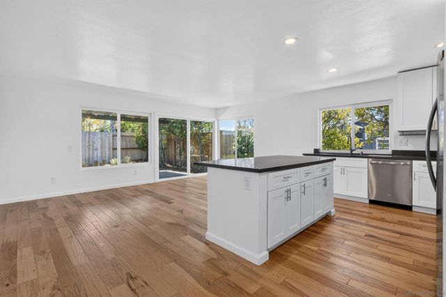1503 Tucker Lane, Encinitas, CA 92024