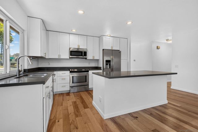 1503 Tucker Lane, Encinitas, CA 92024