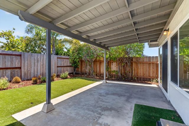 1503 Tucker Lane, Encinitas, CA 92024
