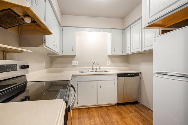 616 Lynn Avenue 23, Kalamazoo, MI 49008