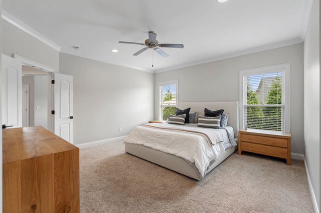 1022 Julian Way, Murfreesboro, TN 37128