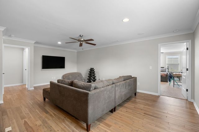 1022 Julian Way, Murfreesboro, TN 37128