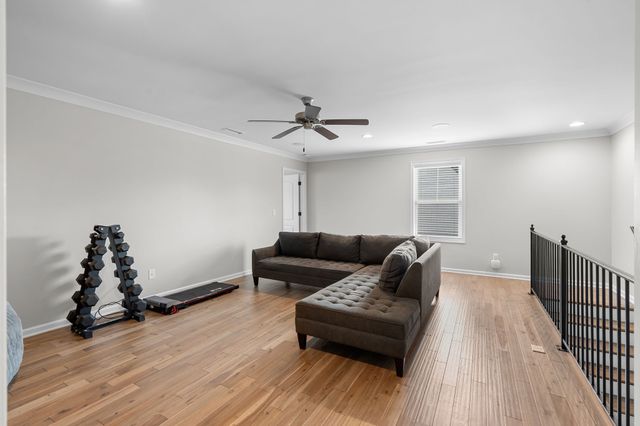 1022 Julian Way, Murfreesboro, TN 37128