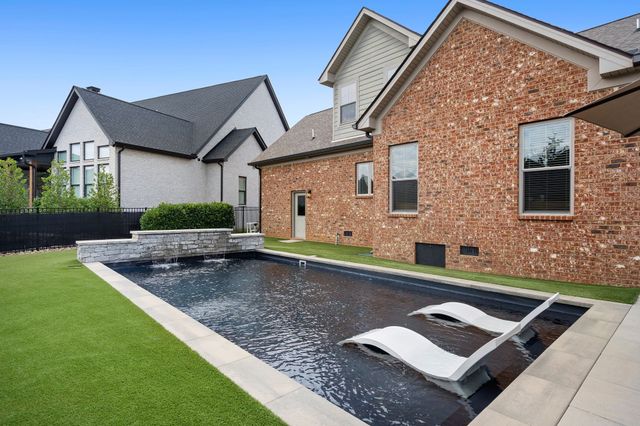 1022 Julian Way, Murfreesboro, TN 37128