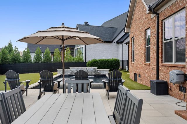 1022 Julian Way, Murfreesboro, TN 37128