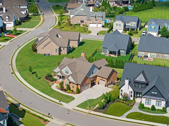 1022 Julian Way, Murfreesboro, TN 37128