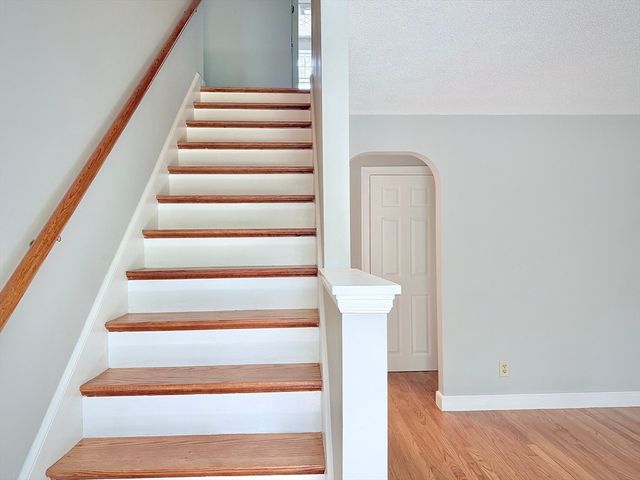 1 Bridge St, Bedford, MA 01730