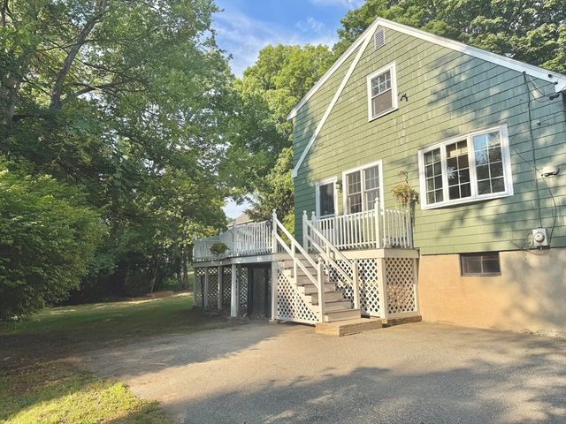 1 Bridge St, Bedford, MA 01730
