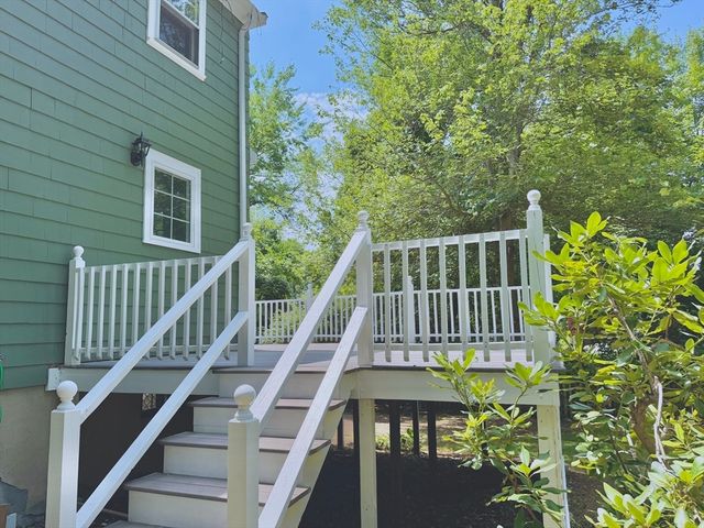 1 Bridge St, Bedford, MA 01730