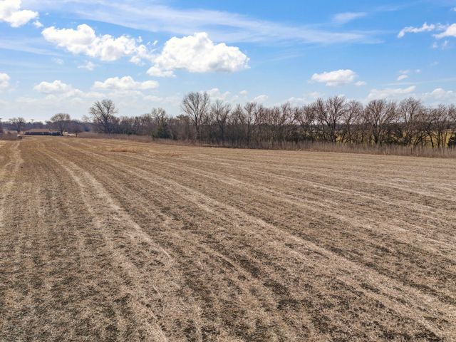 000 Young Street, Italy, TX 76651