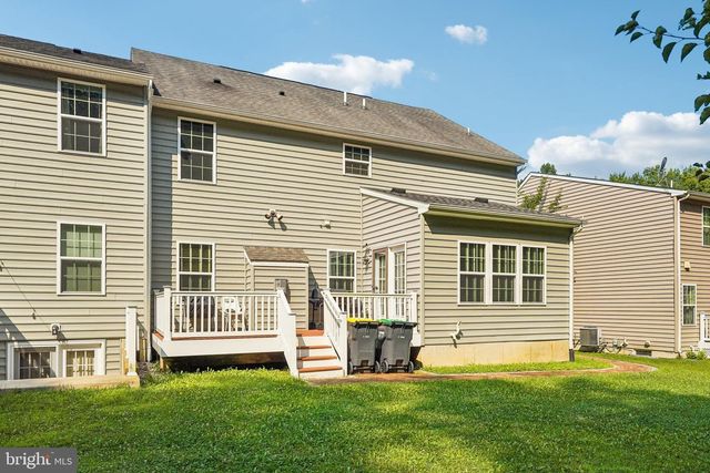 818 N AIKENS TAVERN CT, Newark, DE 19702