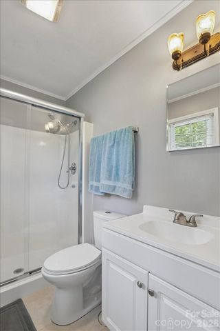 13507 Four Oaks Lane, Matthews, NC 28105