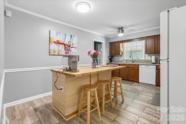 13507 Four Oaks Lane, Matthews, NC 28105