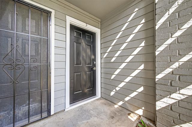 12500 Sandpiper Drive 5, Houston, TX 77035