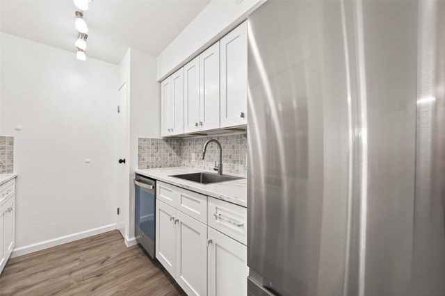 12500 Sandpiper Drive 5, Houston, TX 77035