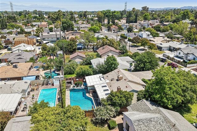 18937 Sylvan Street, Tarzana, CA 91335