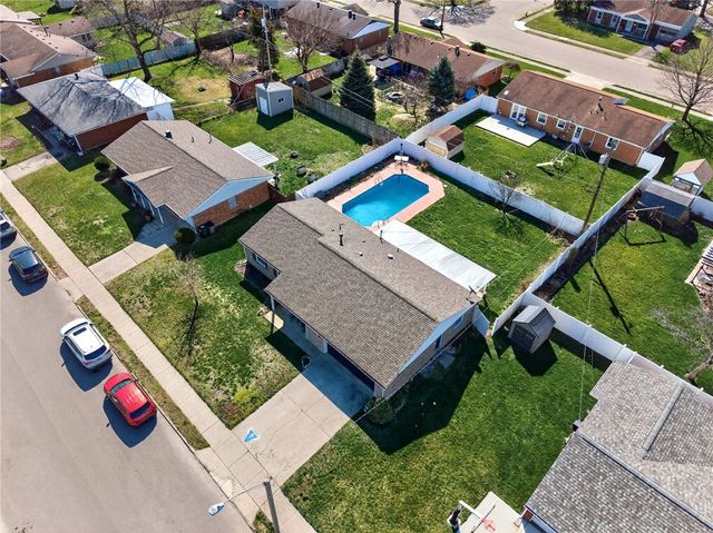 916 Mystic Lane, Troy, OH 45373