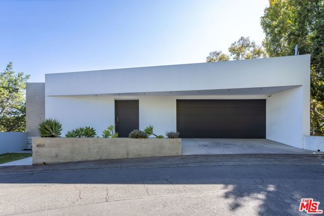 1853 Sunset Plaza Drive, Los Angeles, CA 90069