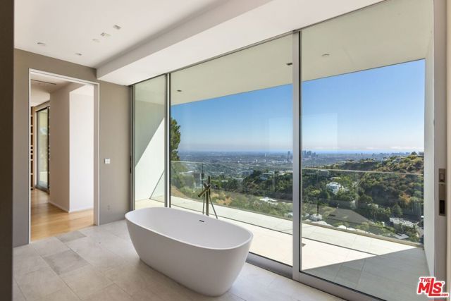 1853 Sunset Plaza Drive, Los Angeles, CA 90069