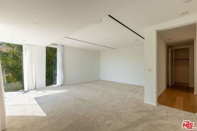 1853 Sunset Plaza Drive, Los Angeles, CA 90069