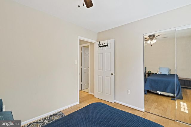 9220 BURNETTA DR, Annandale, VA 22003