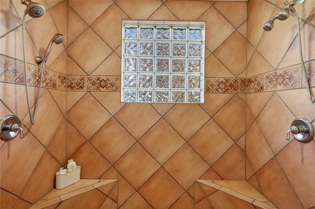 16238 E SHIRLEY SHORES ROAD, Tavares, FL 32778