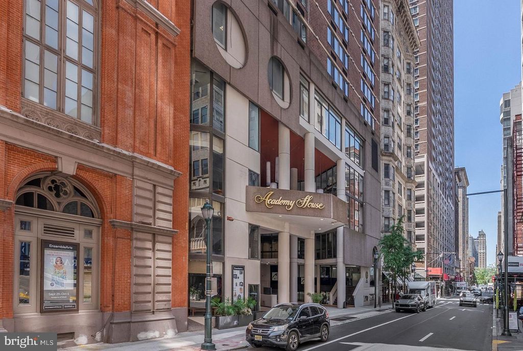 1420 LOCUST ST #6M, PHILADELPHIA, PA 19102 — exterior