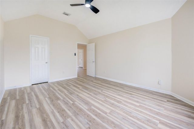 4202 Maurice Way, Stafford, TX 77477
