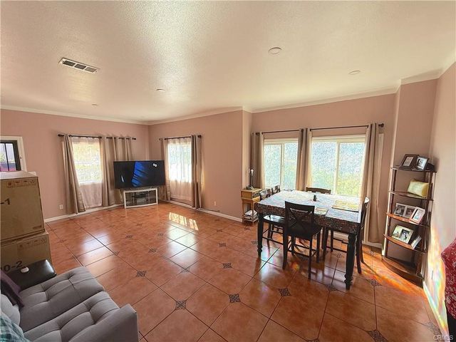 301 E Nevada, Ontario, CA 91761