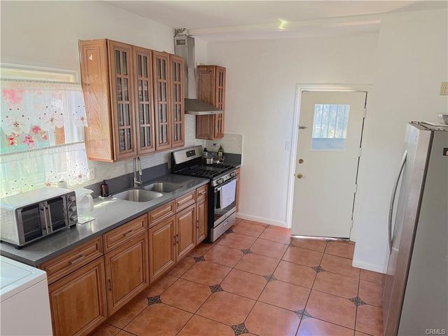 301 E Nevada, Ontario, CA 91761