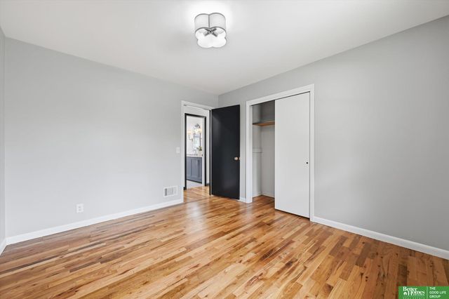 1145 S 97 Street, Omaha, NE 68124