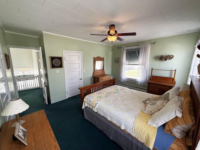 289 N Main Street, Linton, IN 47441