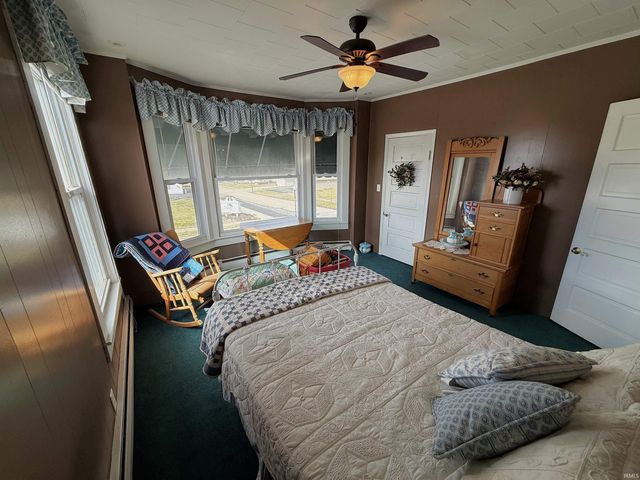 289 N Main Street, Linton, IN 47441