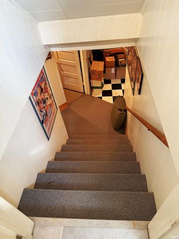 289 N Main Street, Linton, IN 47441