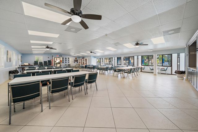 339 Pine Ridge Circle D-1, Greenacres, FL 33463