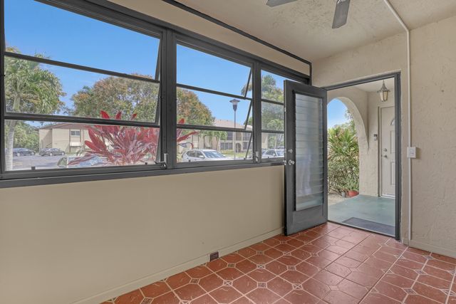 339 Pine Ridge Circle D-1, Greenacres, FL 33463