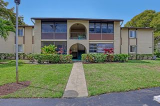 339 Pine Ridge Circle D-1, Greenacres, FL 33463