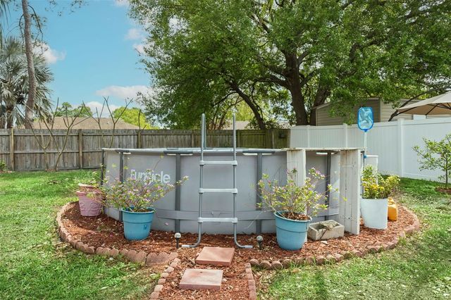 13837 PATHFINDER DRIVE, Tampa, FL 33625