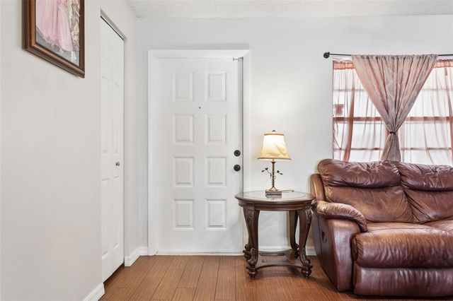 13837 PATHFINDER DRIVE, Tampa, FL 33625