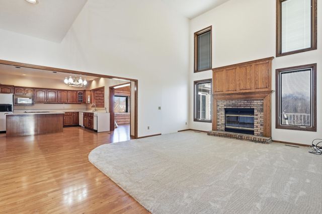 2101 Nicholas Court, Bettendorf, IA 52722