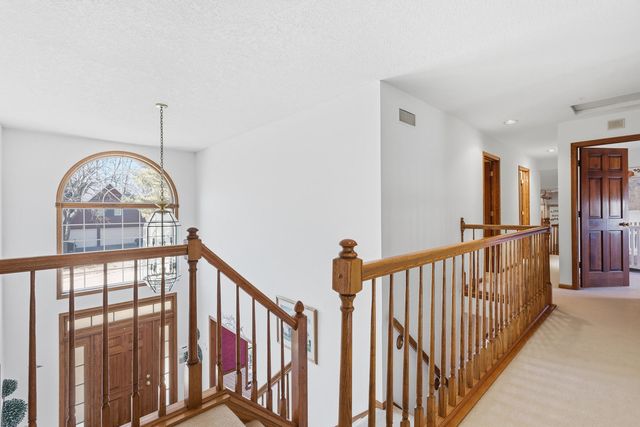 2101 Nicholas Court, Bettendorf, IA 52722