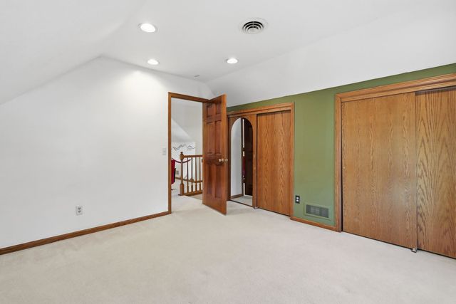 2101 Nicholas Court, Bettendorf, IA 52722