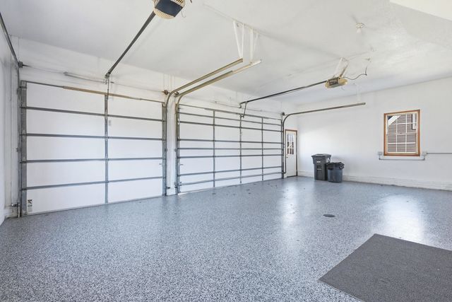 2101 Nicholas Court, Bettendorf, IA 52722