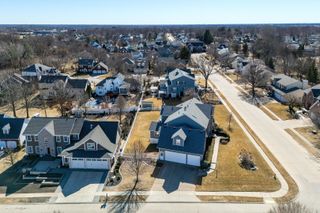 2101 Nicholas Court, Bettendorf, IA 52722