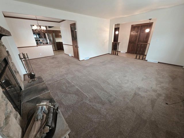 W165N10602 Wagon TRAIL, Germantown, WI 53022