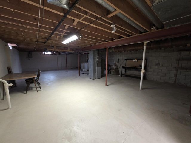 W165N10602 Wagon TRAIL, Germantown, WI 53022