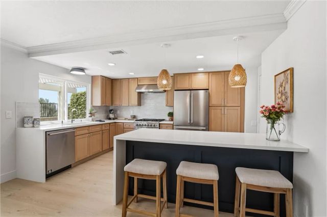 23862 Villena, Mission Viejo, CA 92692