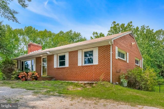 2630 PLUM POINT RD, Huntingtown, MD 20639