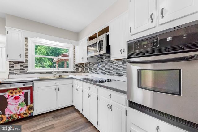 2630 PLUM POINT RD, Huntingtown, MD 20639